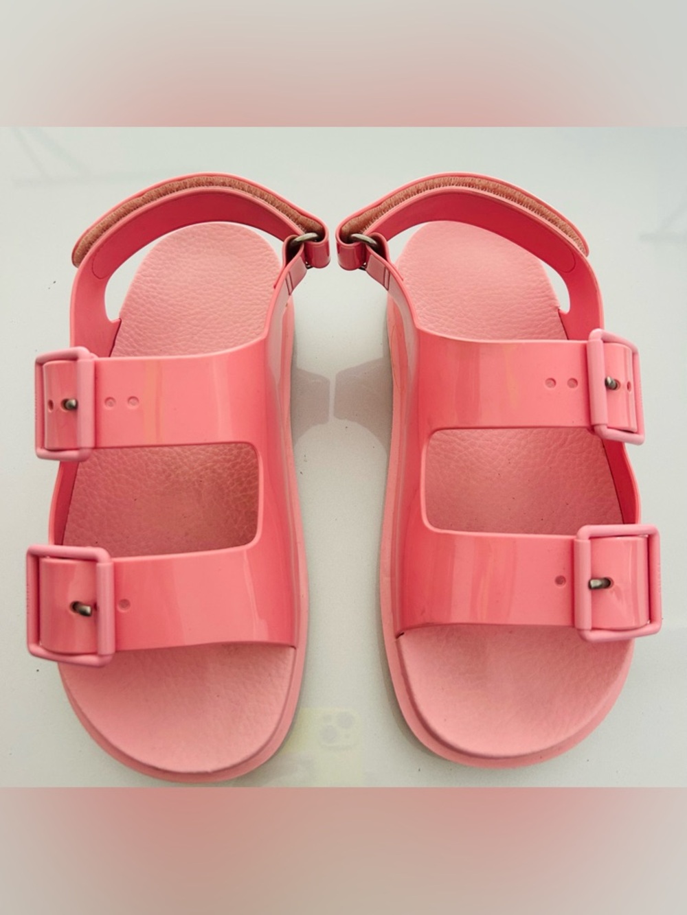 Gucci Pink Isla Jelly Sandal
